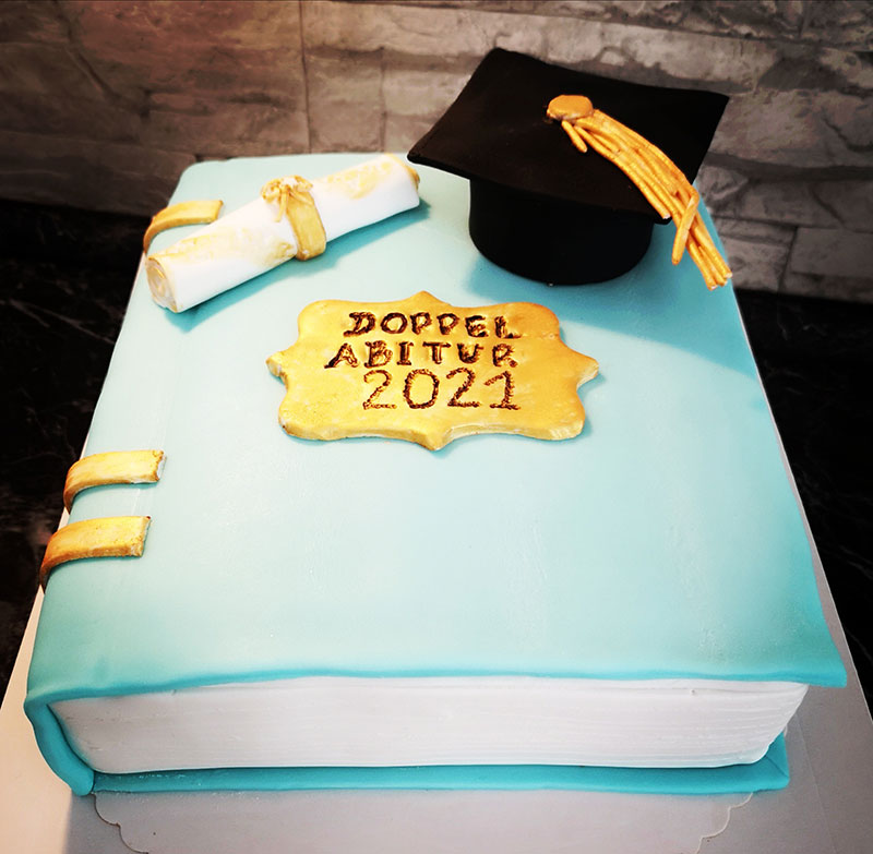 Torte-Doppelabitur.jpg